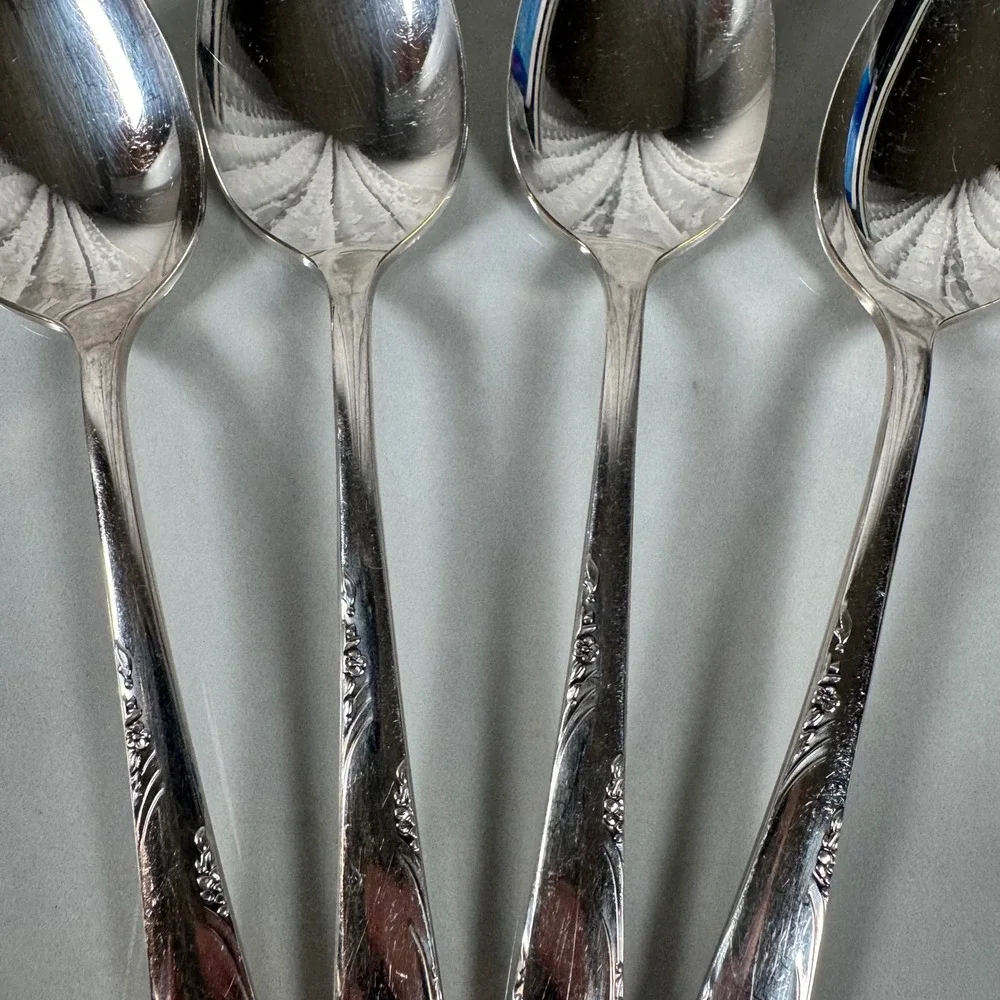 Set of 4 Oneida Simeon L & George‎ H Rogers Silver Plated Teaspoons Lot 2